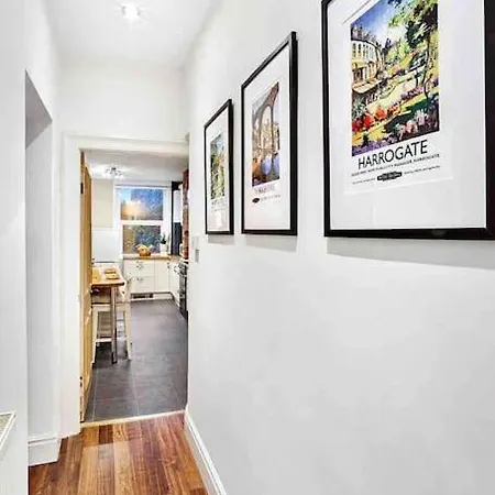 The Stanley 1 Bedroom Dog Friendly Patio * Harrogate